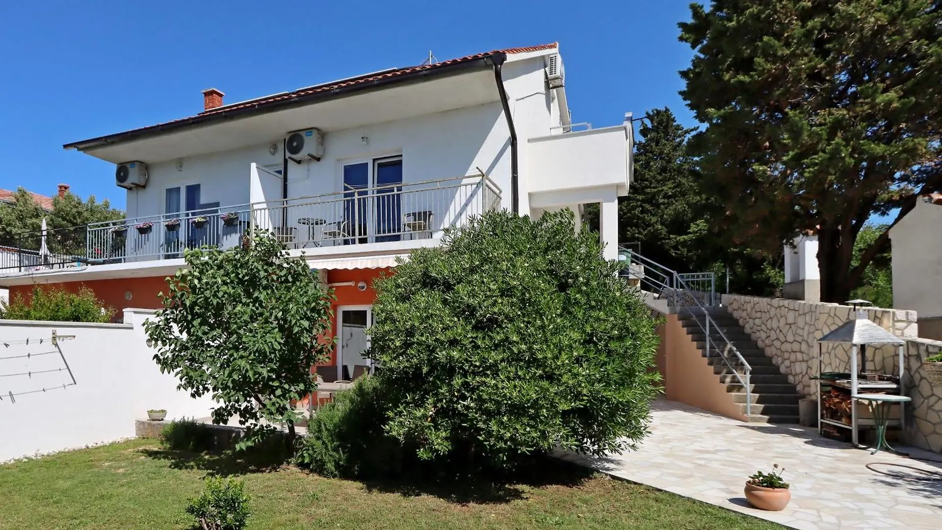 Apartments By The Sea Novi Vinodolski - 19981